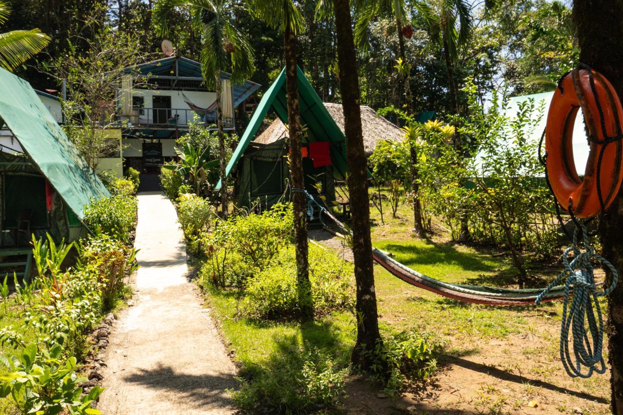بيت شباب Corcovado Adventures Drakes Bay المظهر الخارجي الصورة